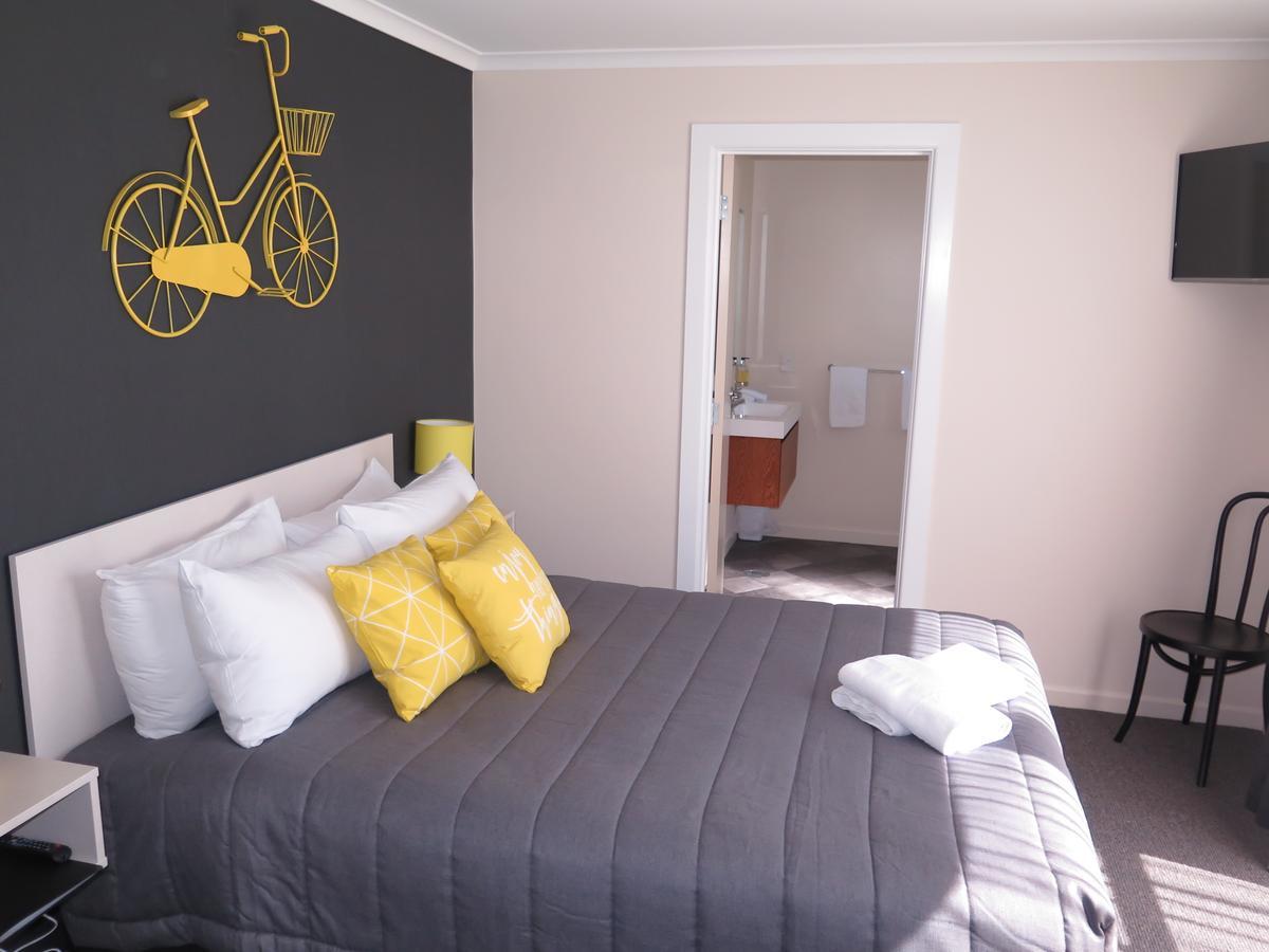 Wheels And Reels Accommodation Mossburn Luaran gambar